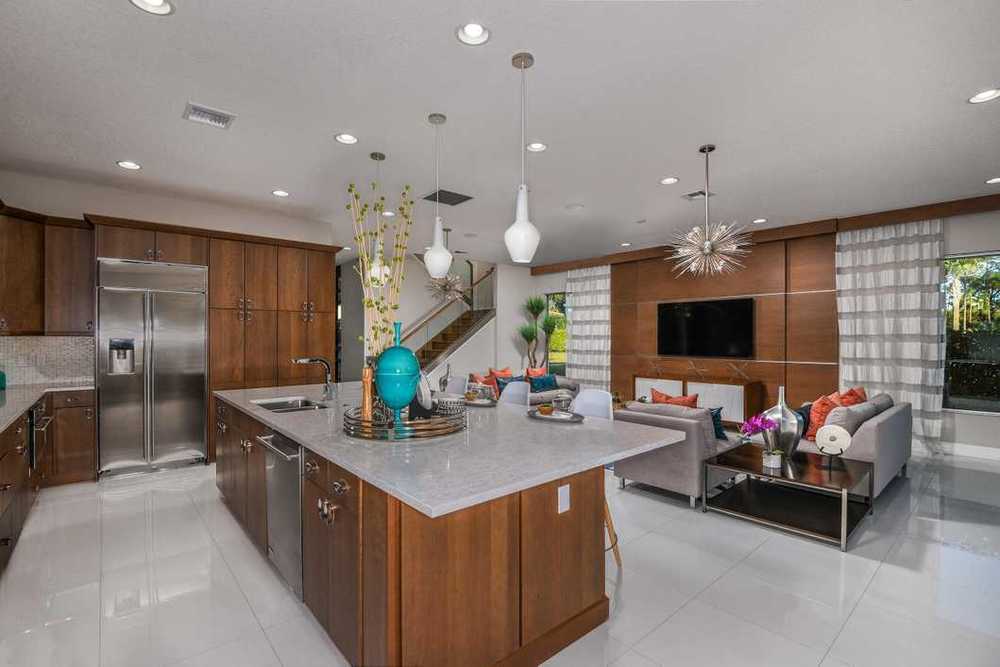 1030 Faulkner Terrace
